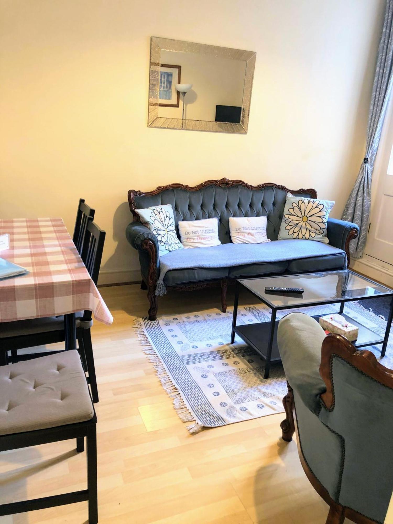 Spacious West London 2 Bedroom Apartment Exterior foto