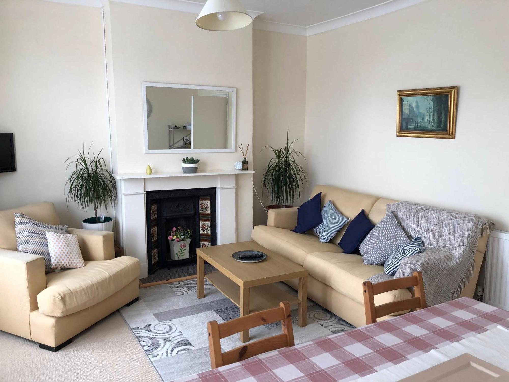 Spacious West London 2 Bedroom Apartment Exterior foto